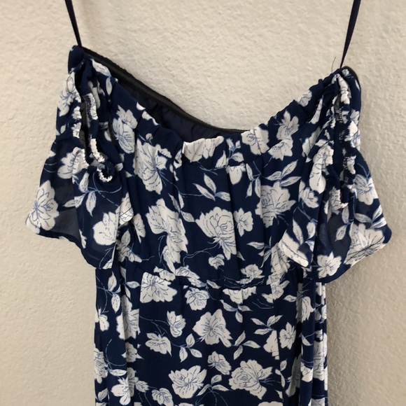 Lucca Couture Off shoulder Maxi Dress - Picture 8 of 9